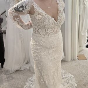 Justin Alexander Wedding Dress